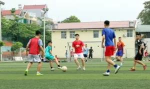 kỹ thuật chạy chỗ trong bóng đá